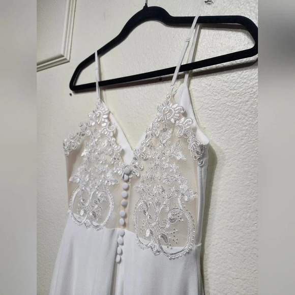 Lulu's Romantic Ways White Lace Button Back Maxi Dress S Wedding Bride Party - Picture 13 of 15